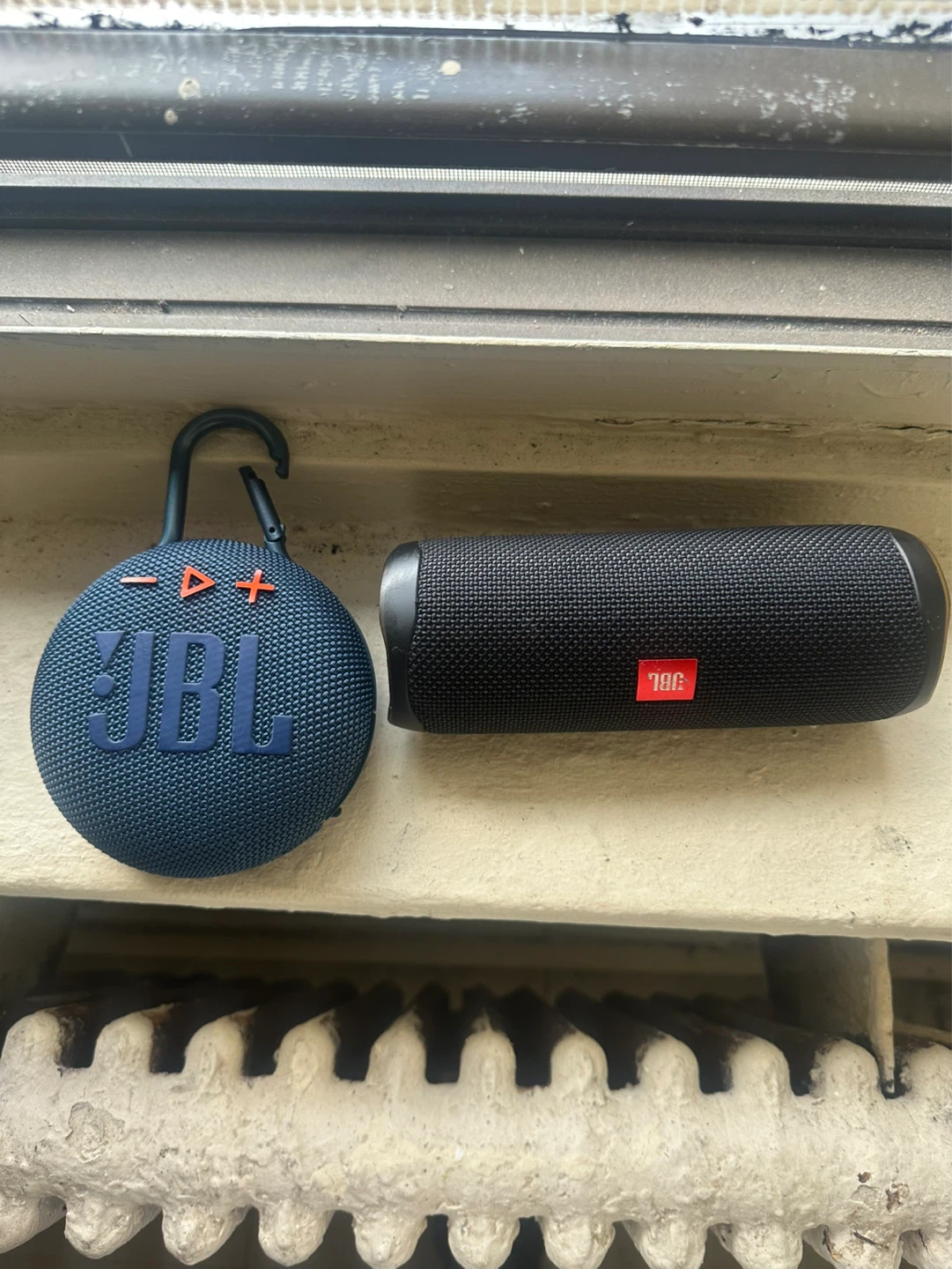 JBL Clip 3 and Flip 5 Portable Bluetooth Speakers - photo 5