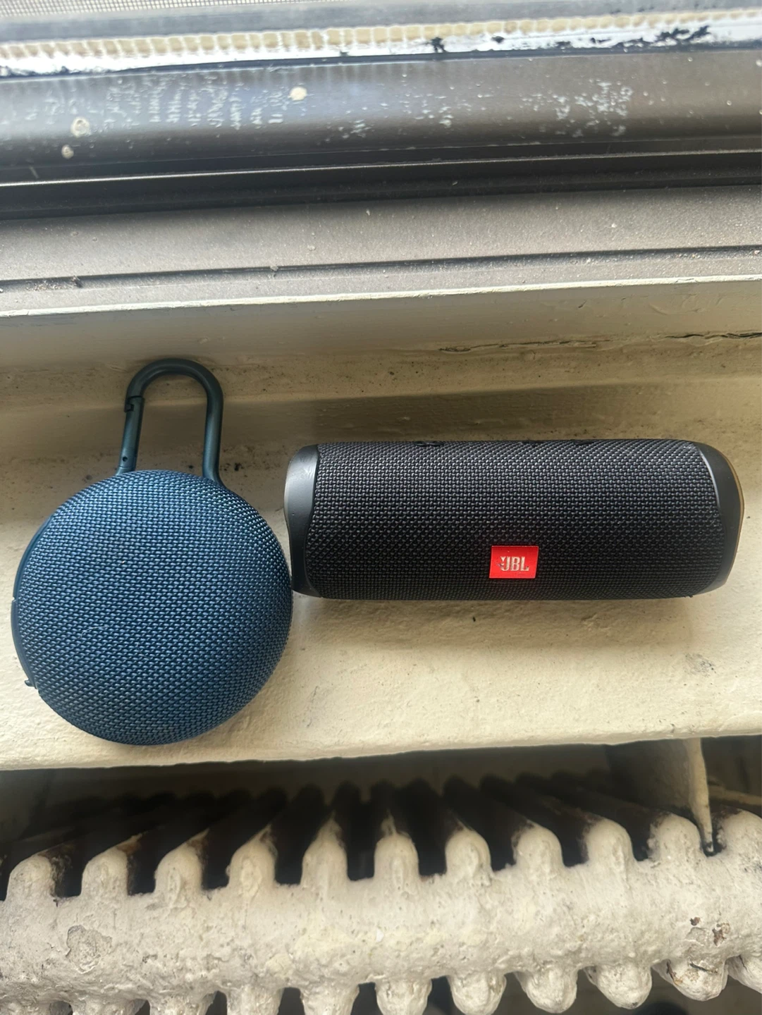 JBL Clip 3 and Flip 5 Portable Bluetooth Speakers - photo 3