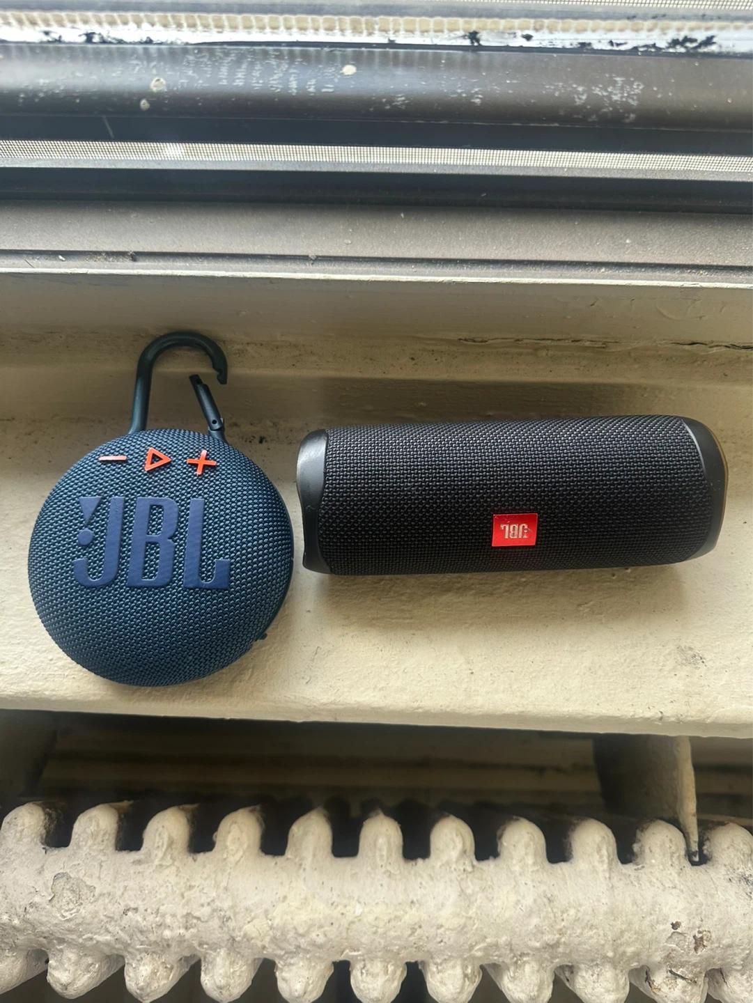 JBL Clip 3 and Flip 5 Portable Bluetooth Speakers - photo 4