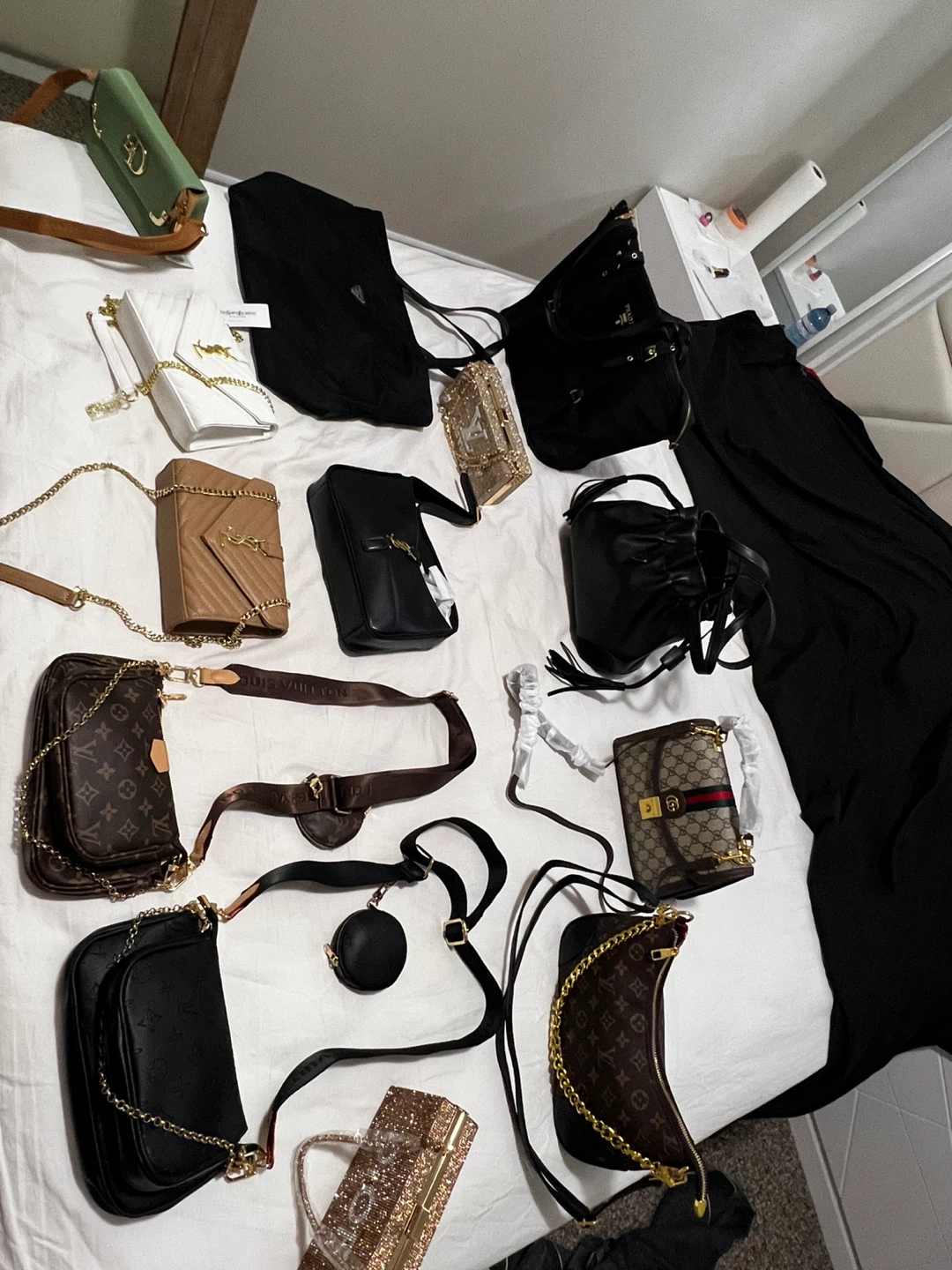 Assorted Designer Handbags - photo 3