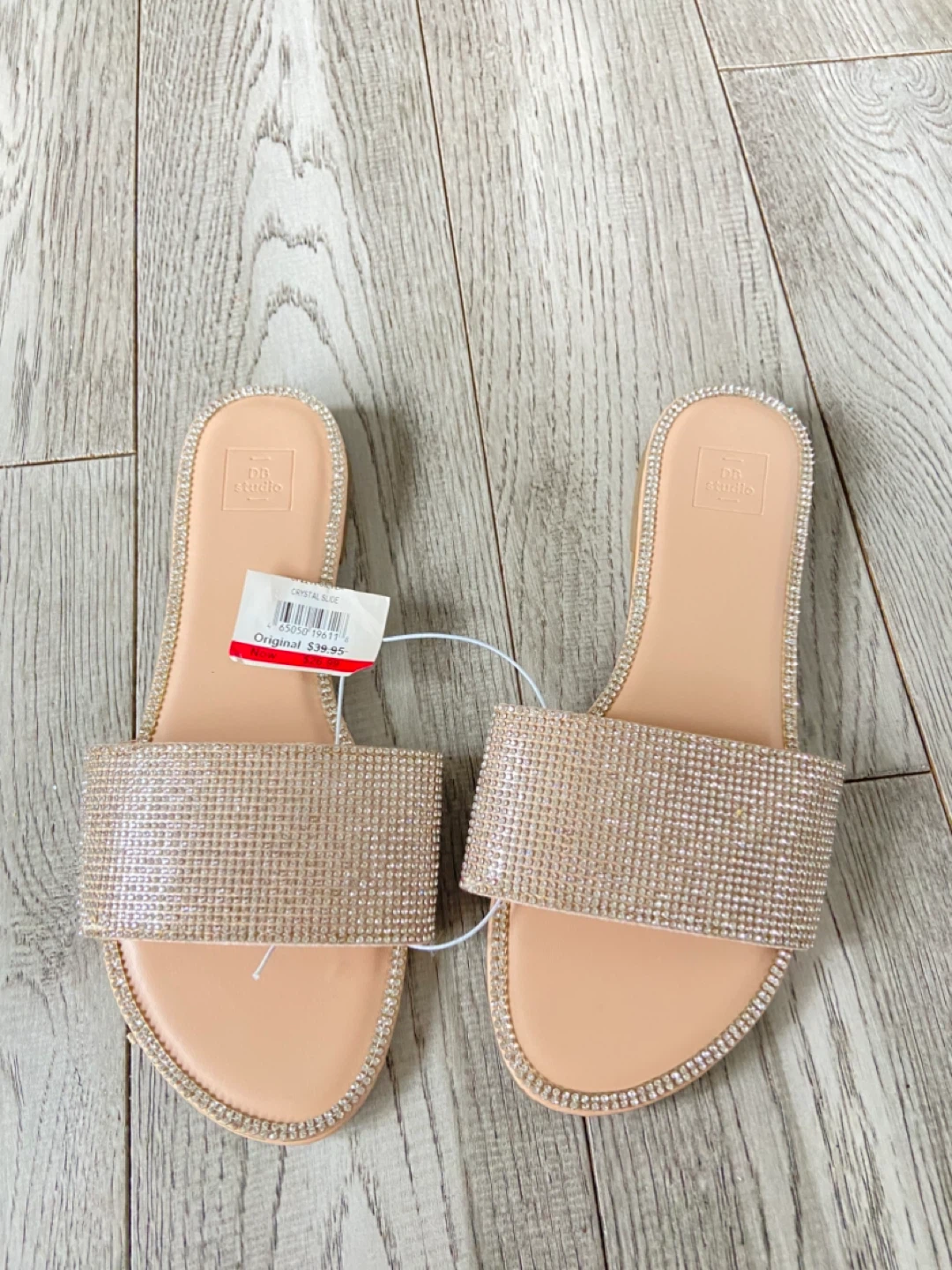DS Studio (David’s  Bridal) Women's Crystal Slide Sandals Size 6