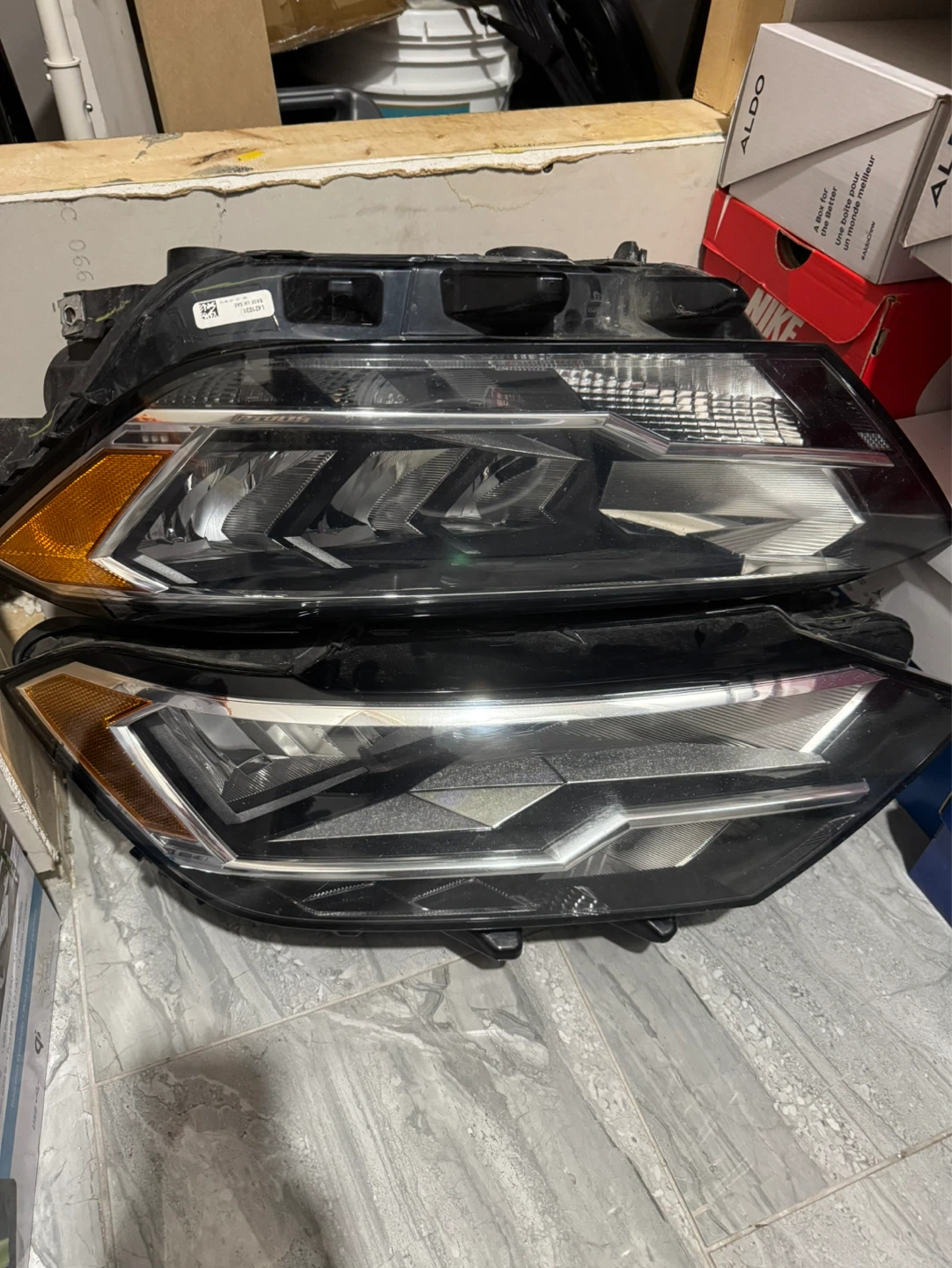Volkswagen Jetta Headlights (Pair)