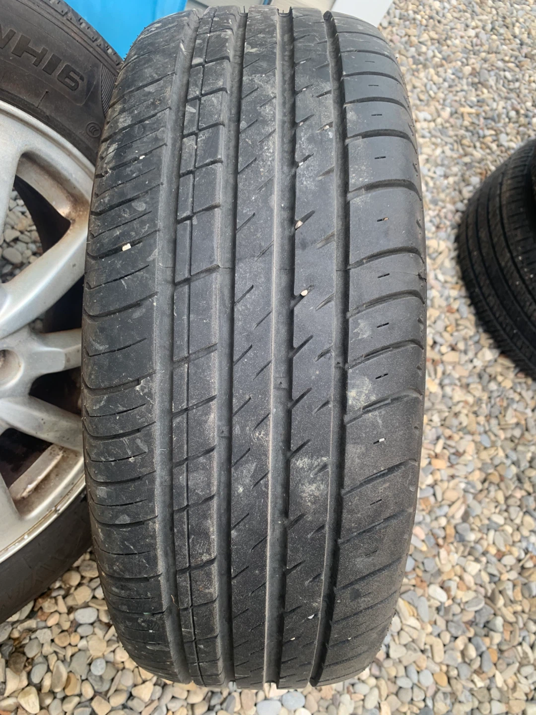 225/55R17 Tires - photo 2