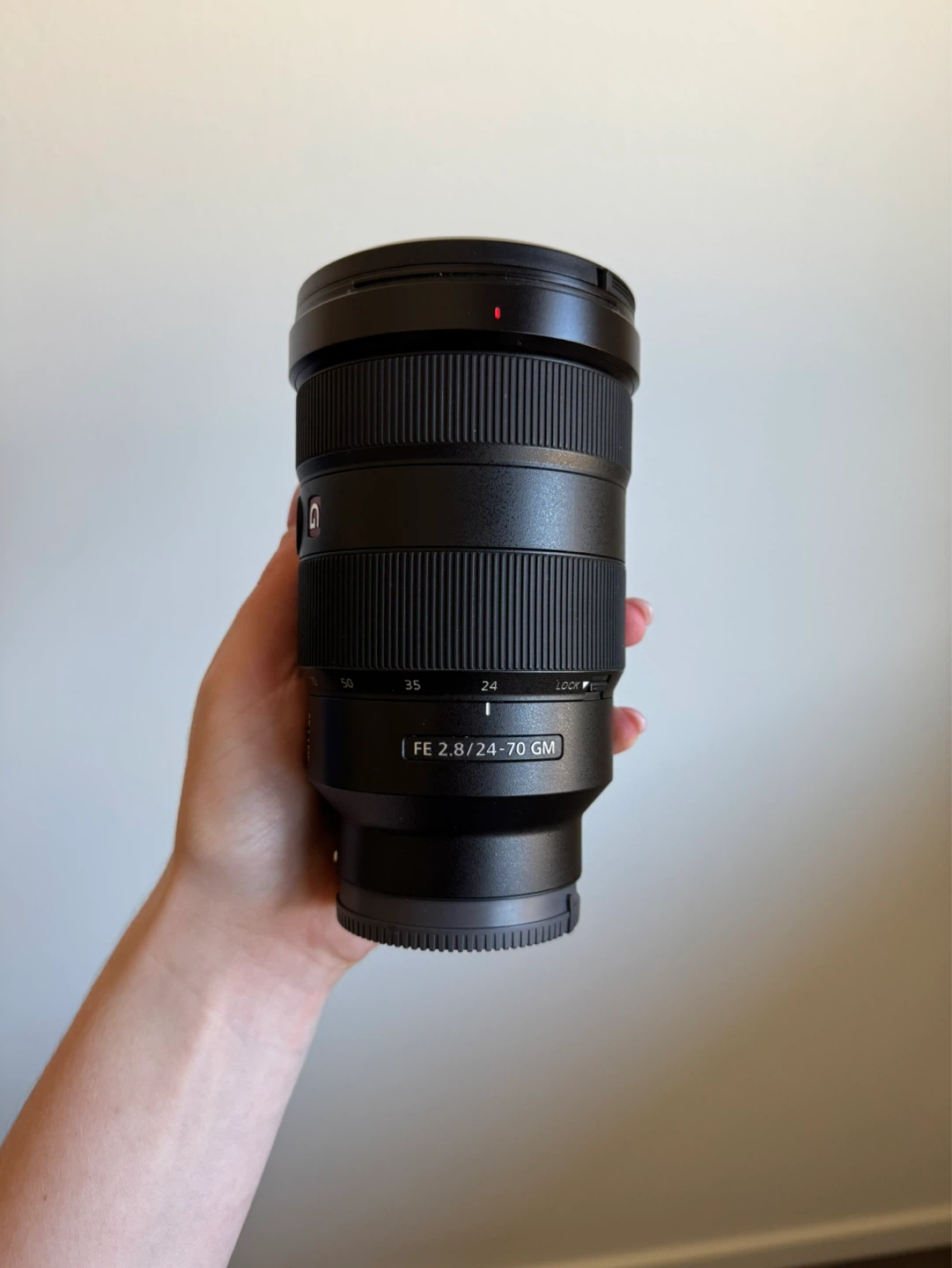Sony FE 24-70mm F2.8 GM Lens - photo 2