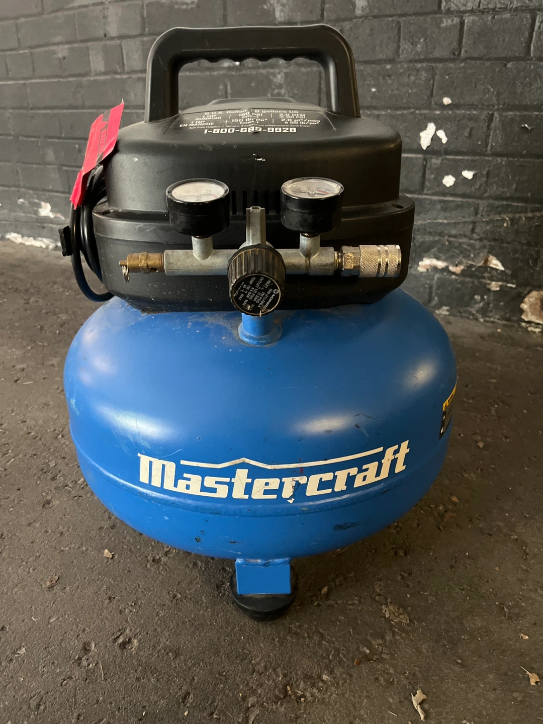 Mastercraft 6 Gallon Air Compressor