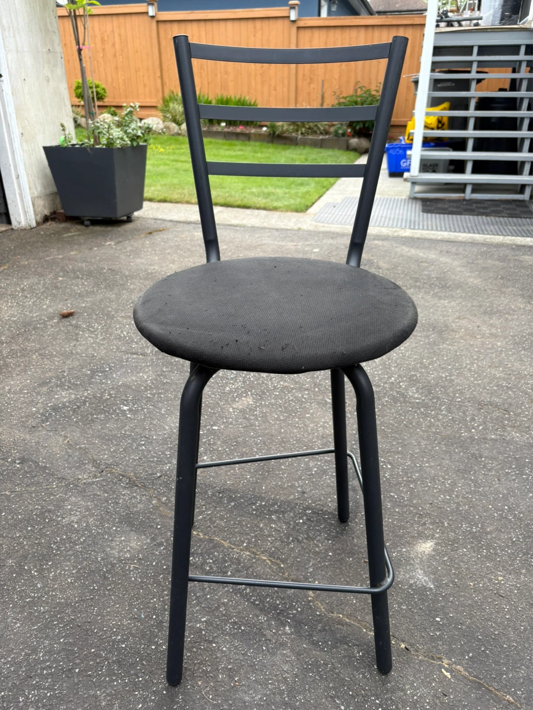 Black Metal Bar Stool with Padded Seat - photo 2
