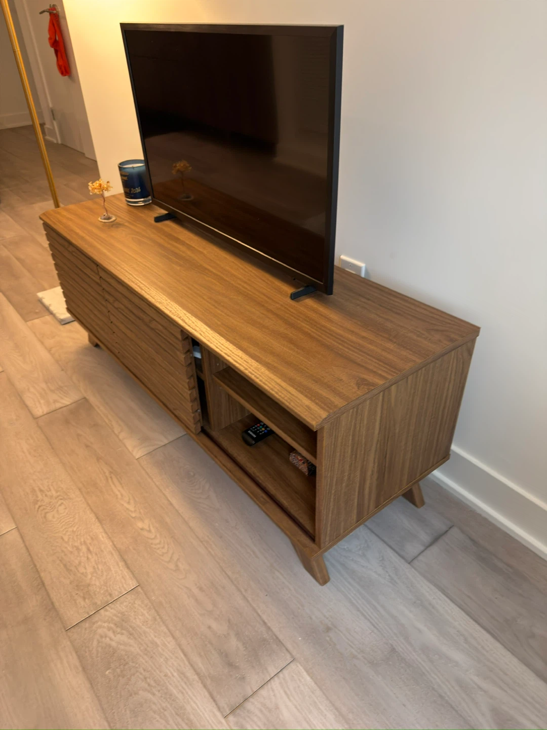 Mid-century Modern TV Stand - photo 2
