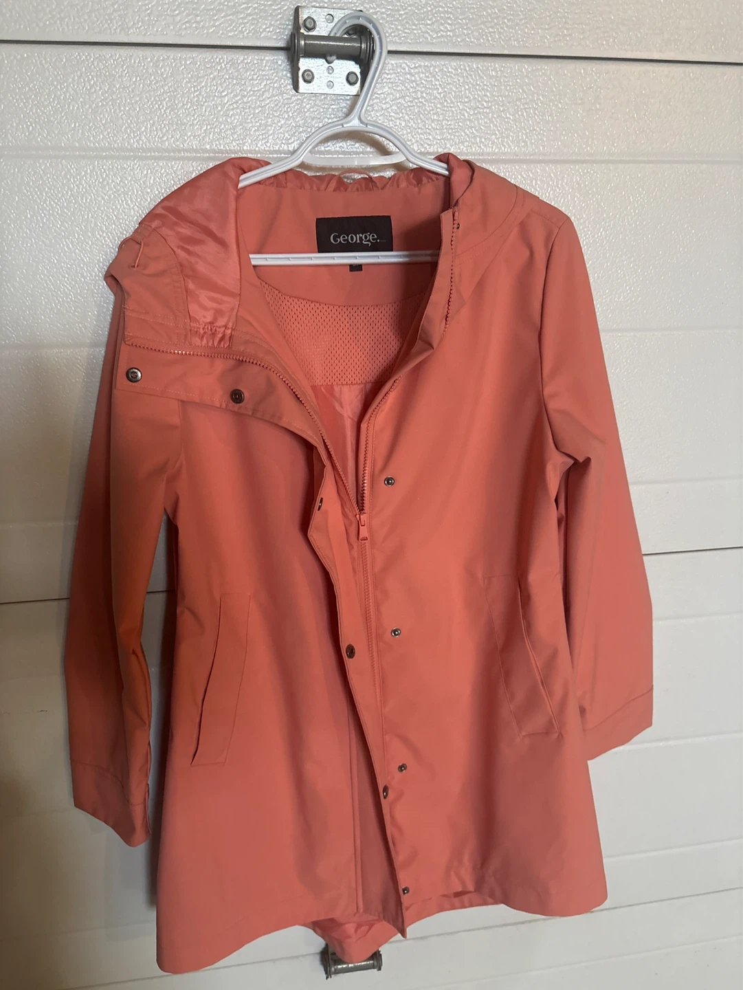 George Coral Rain Jacket - Women's Medium