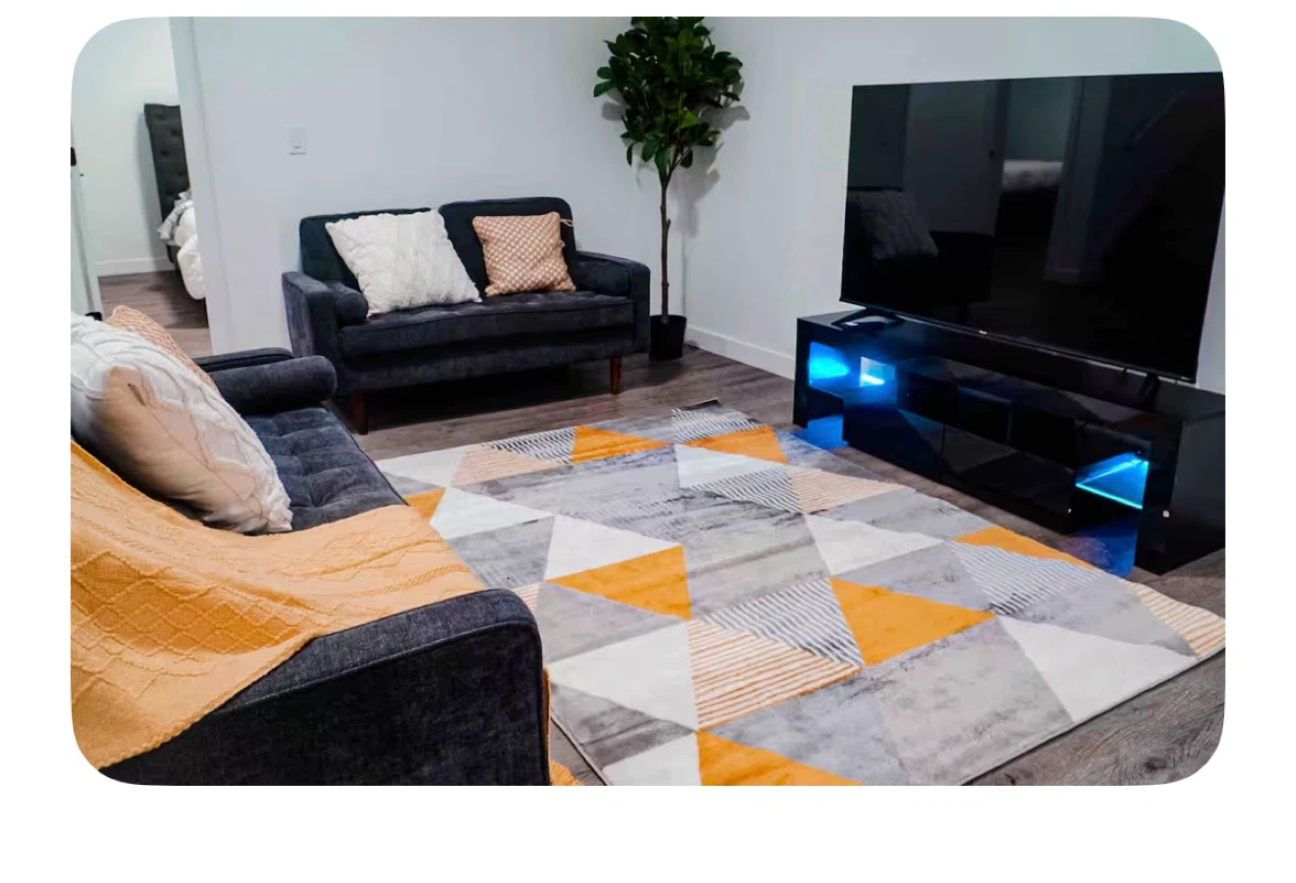2Bedroom 1 Bath Fully Furnished Basement Apartment for Rent - photo 2