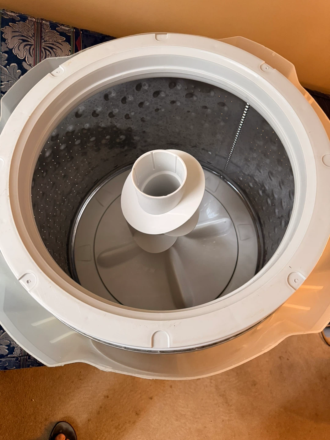 Mabe Washing Machine Motor and Tub Assembly - photo 4