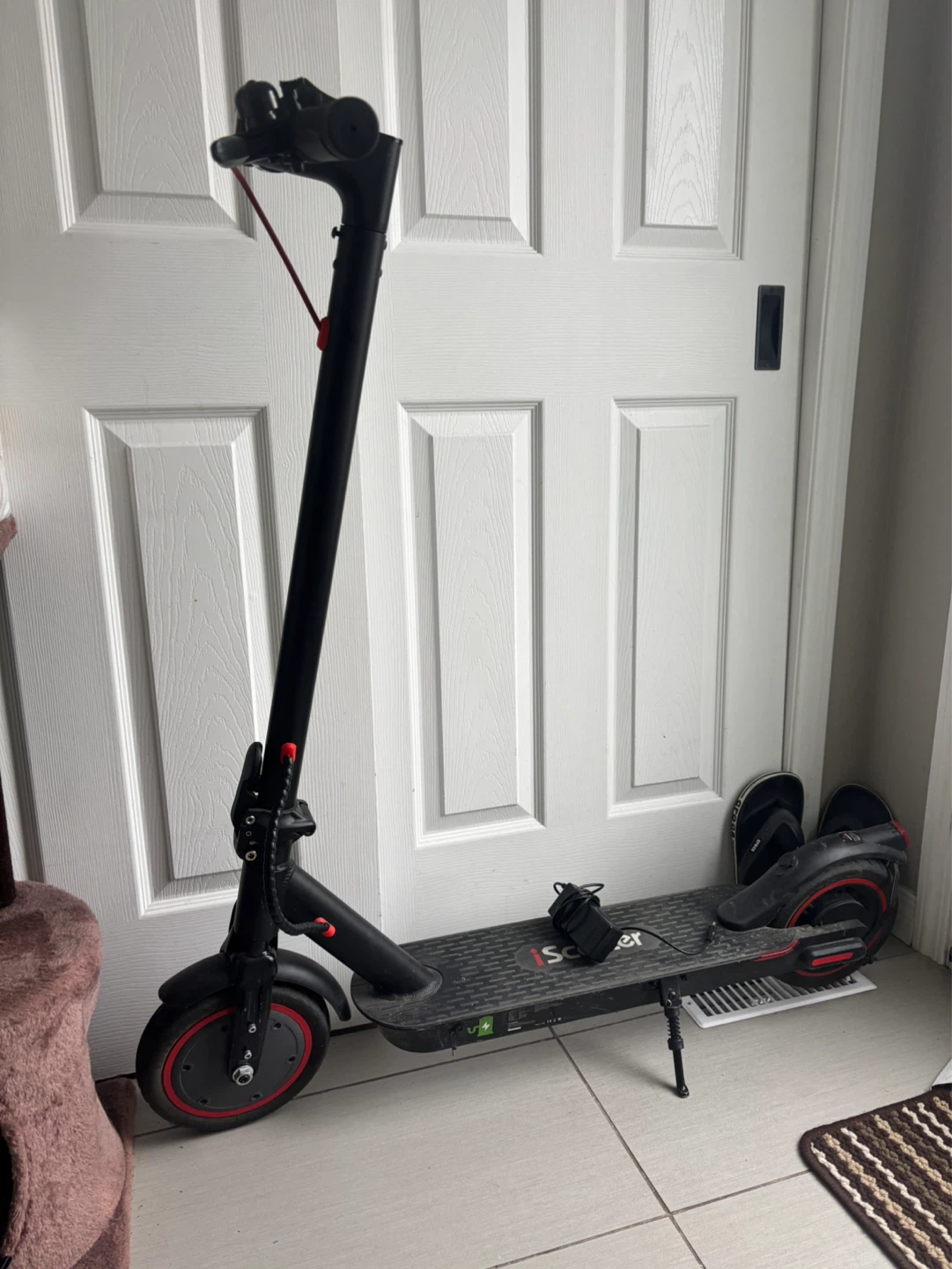 iScooter Electric Scooter - photo 2