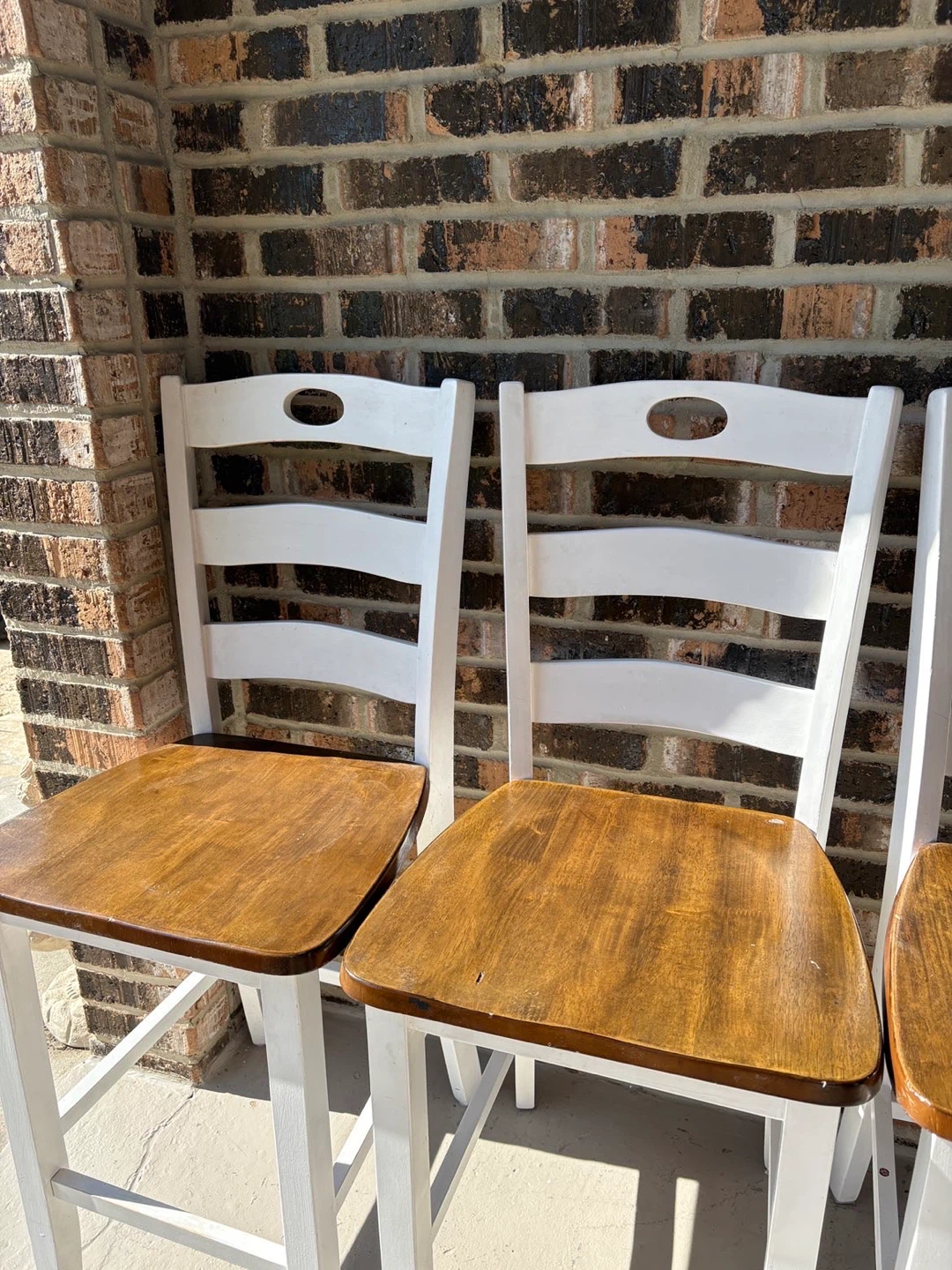 4 counter top chairs - photo 5