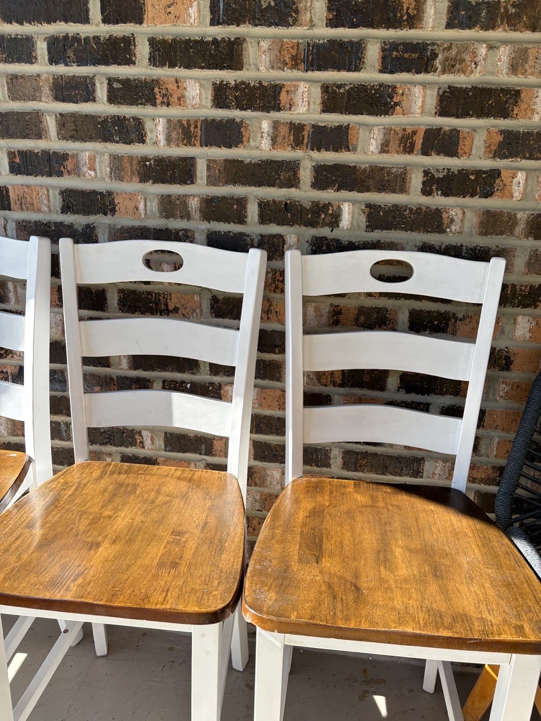 4 counter top chairs - photo 4
