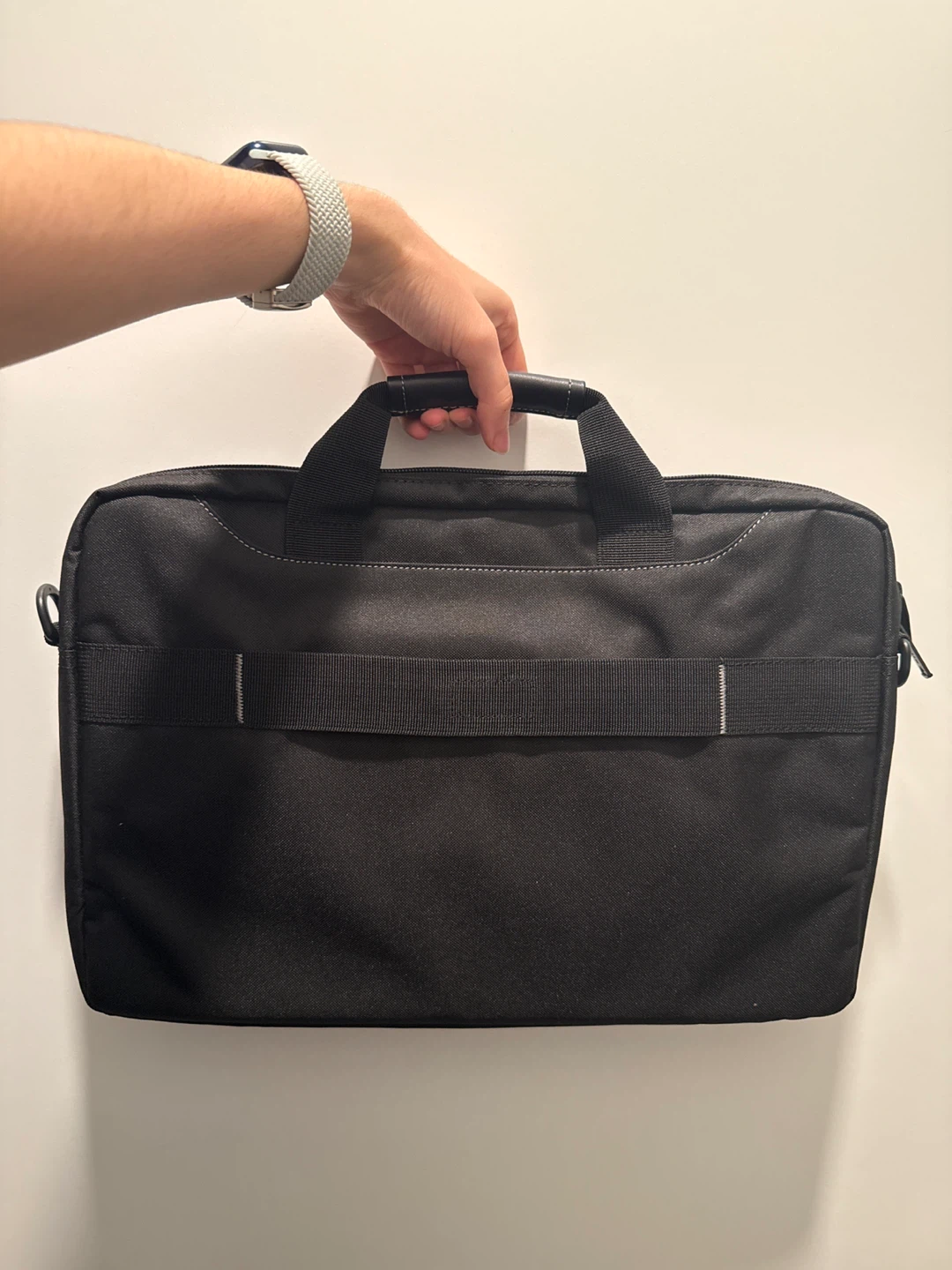 16” Black Laptop Case/Bag with Strap! - photo 2