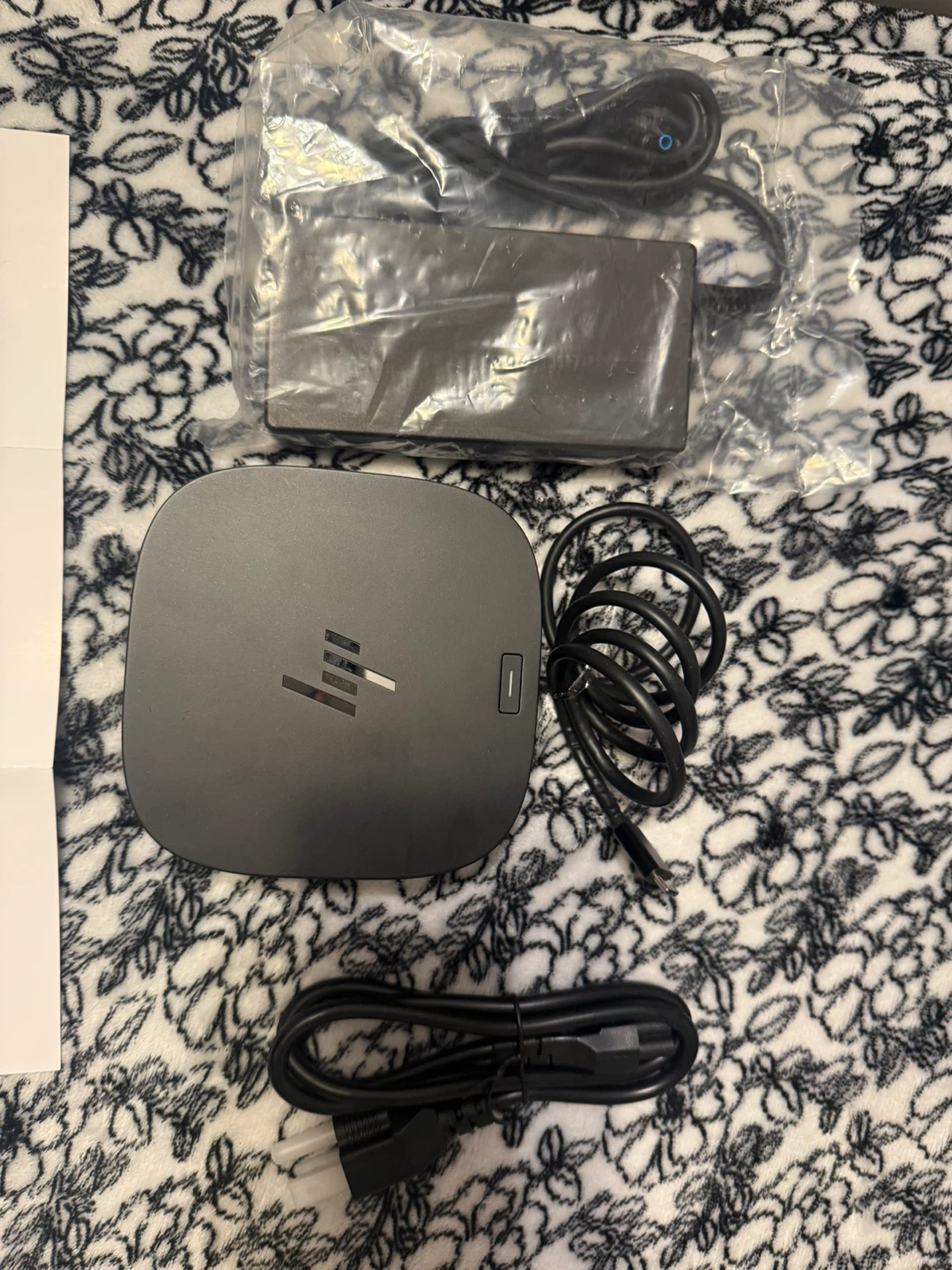HP USB-C Dock G5 11-in-1 Adapter - photo 2