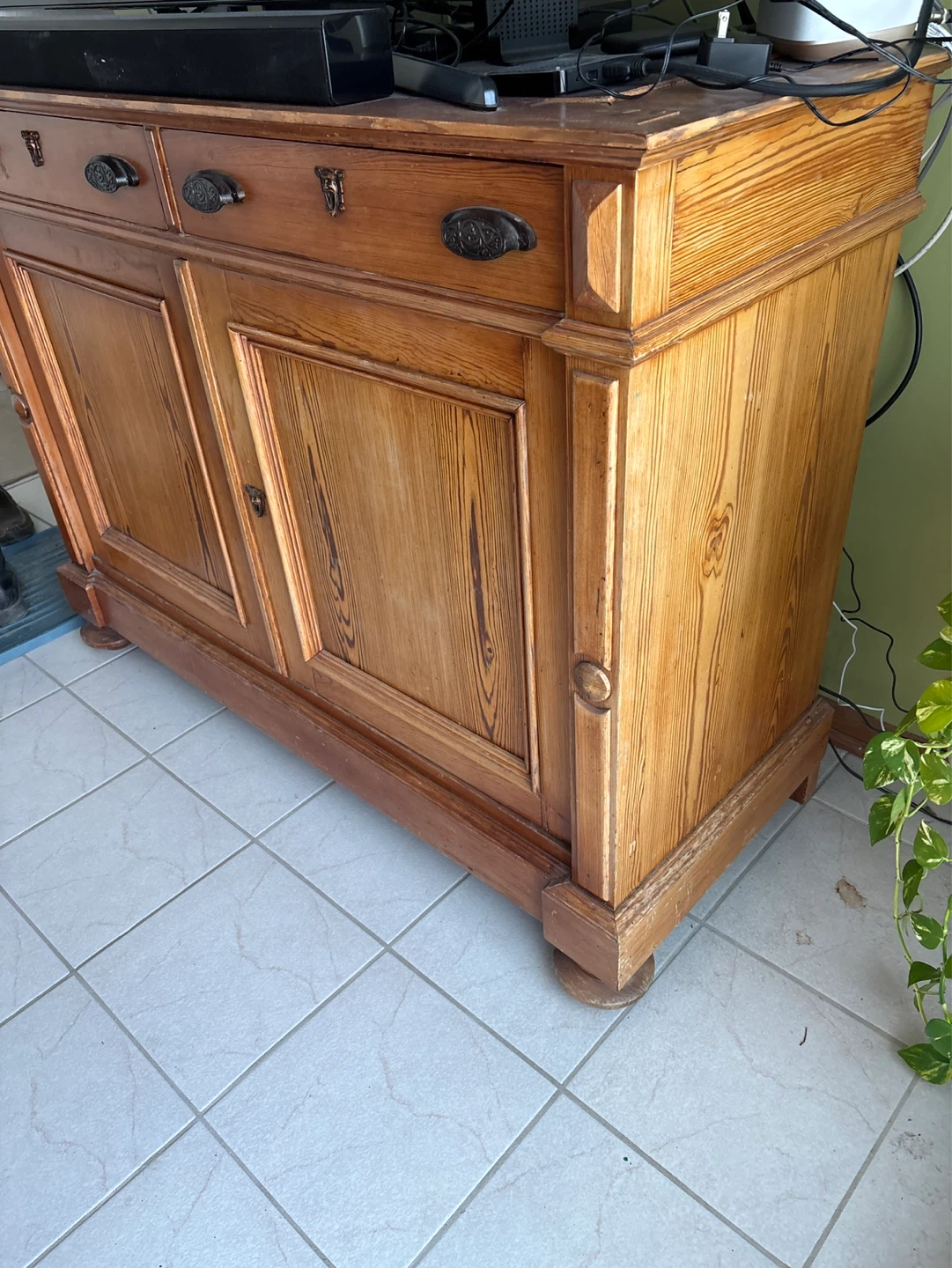 Antique Wooden credenza with Drawers - photo 3