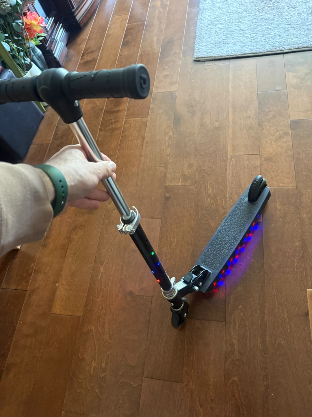 Jetson Jupiter Light-Up Kids Scooter - photo 5