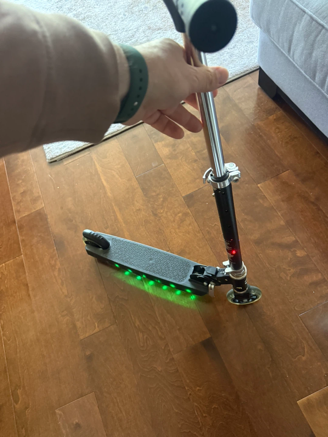 Jetson Jupiter Light-Up Kids Scooter - photo 3