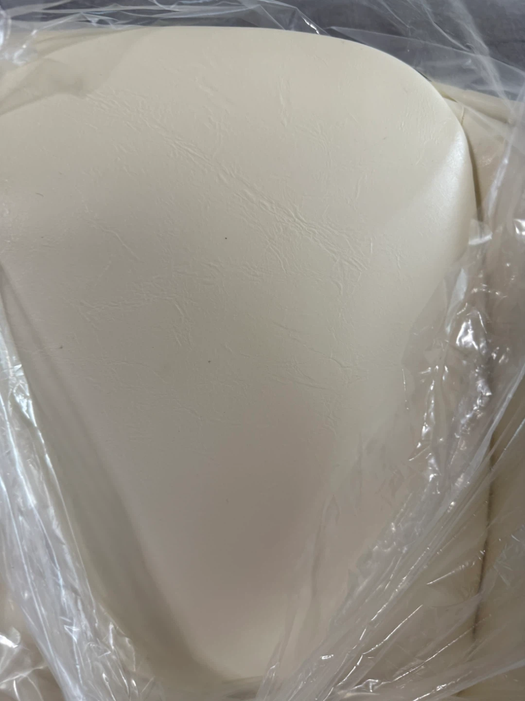 Set of 2 White Swivel Barstools - photo 4