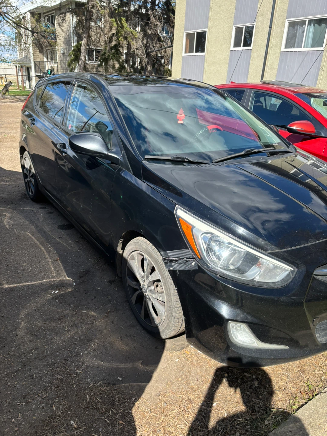 Black Hyundai Accent Hatchback - photo 4