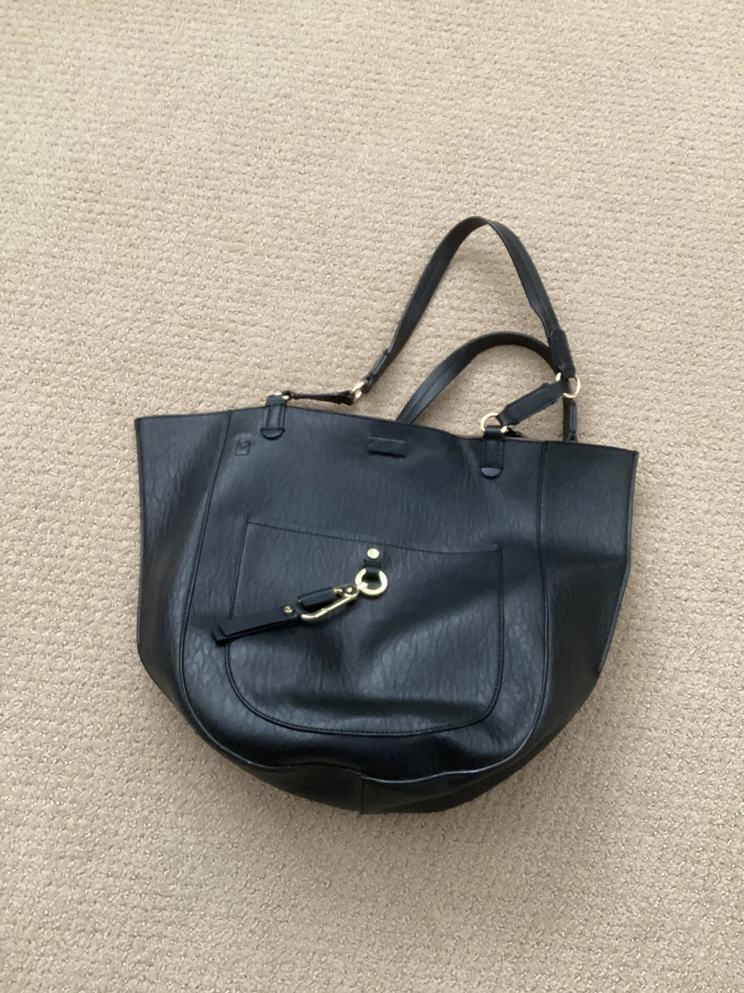 LIKE NEW LARGE BLACK CALVIN KLEIN PURSE (SEE LISTING)