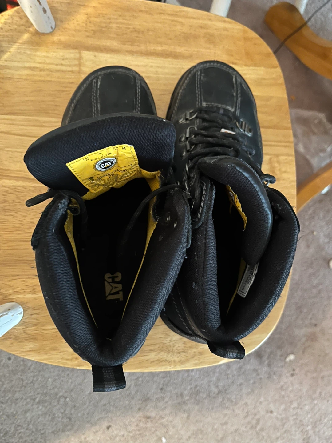 CAT Work Boots - Size 8.5 WIDE