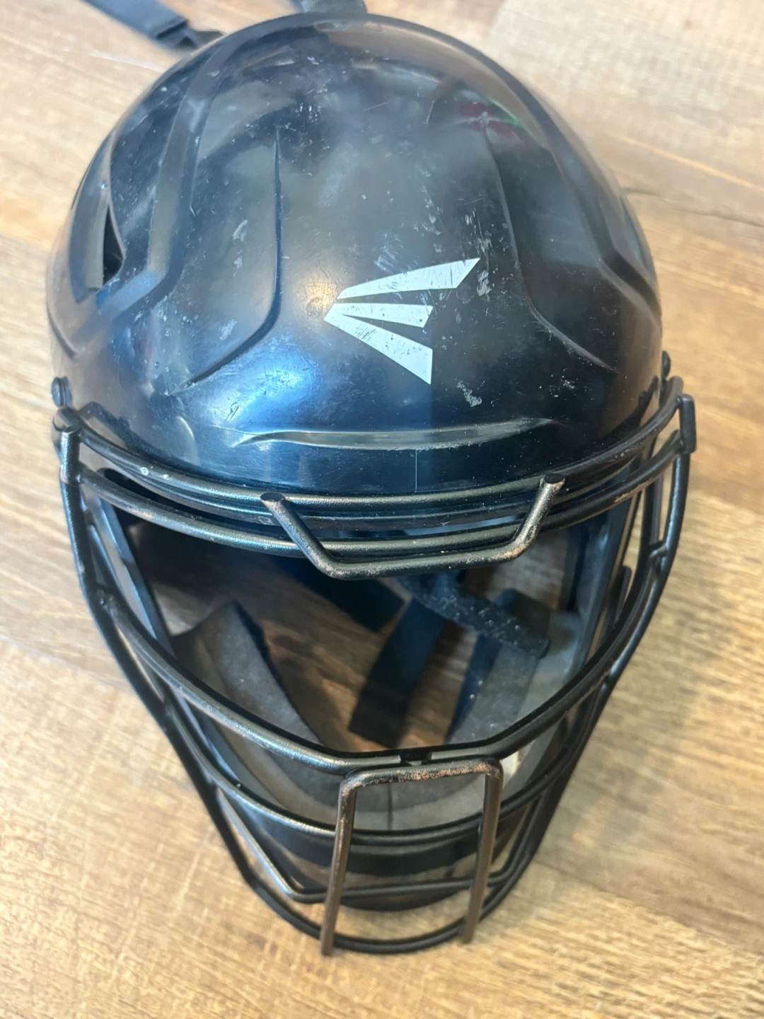 Easton Black Magic 2.0 Catcher's Helmet - Small