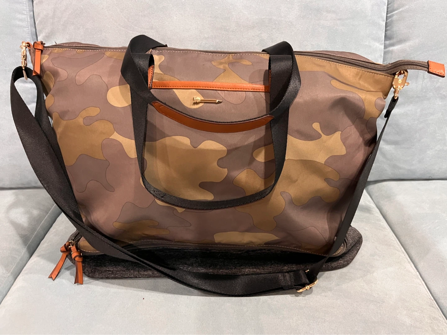 Large 16” Camo Duffel Bag Weekender - photo 5