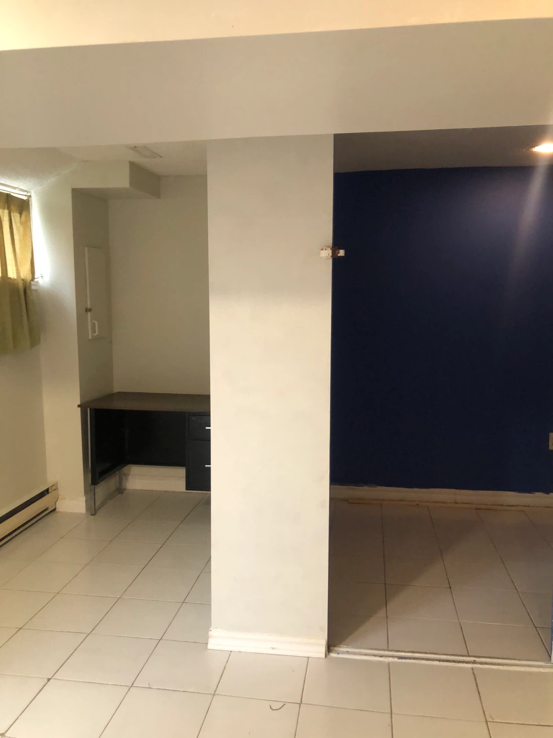 400 feet walkout basement apartment to rent - photo 3