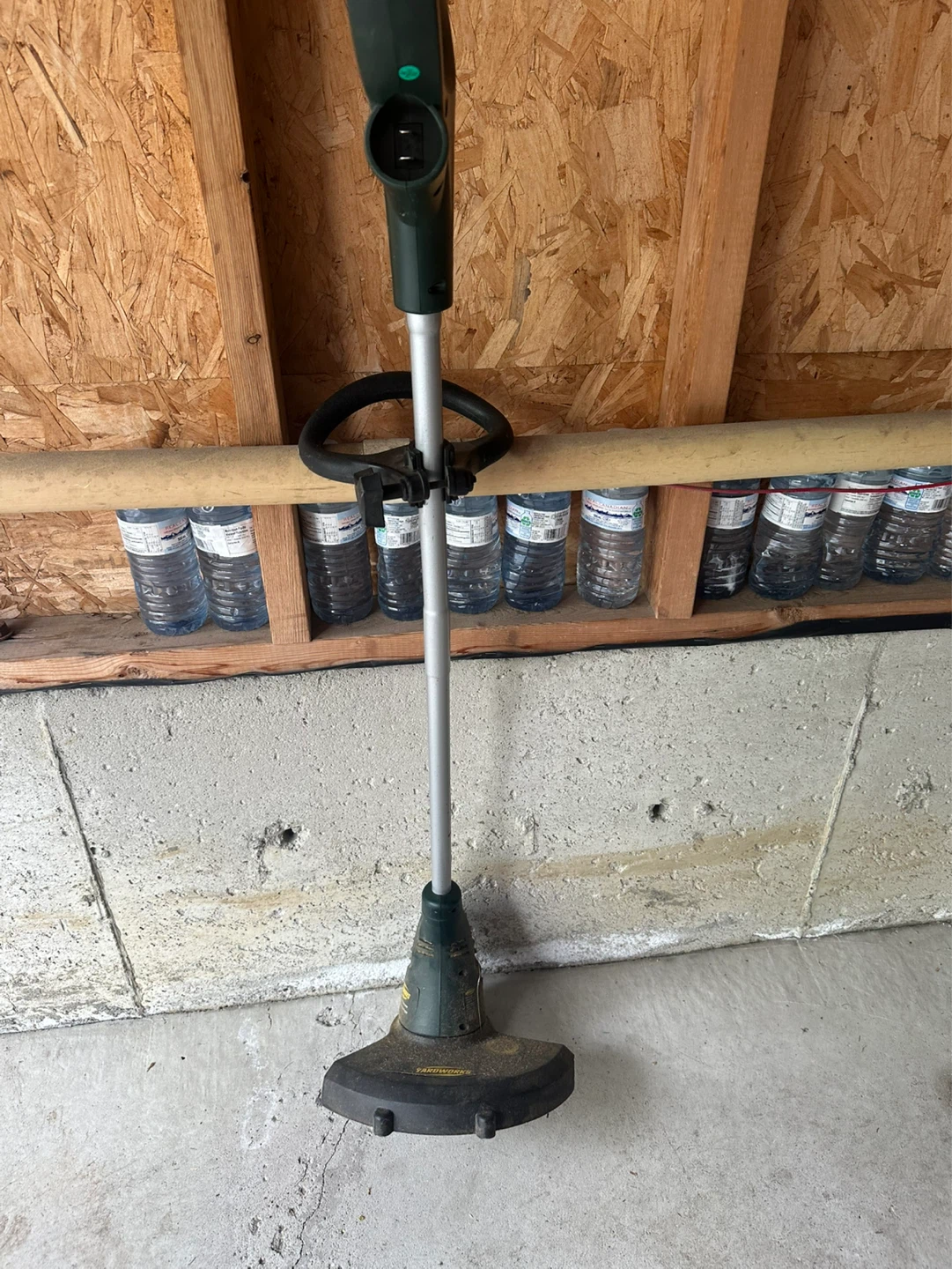 Yardworks Weed Trimmer - photo 2