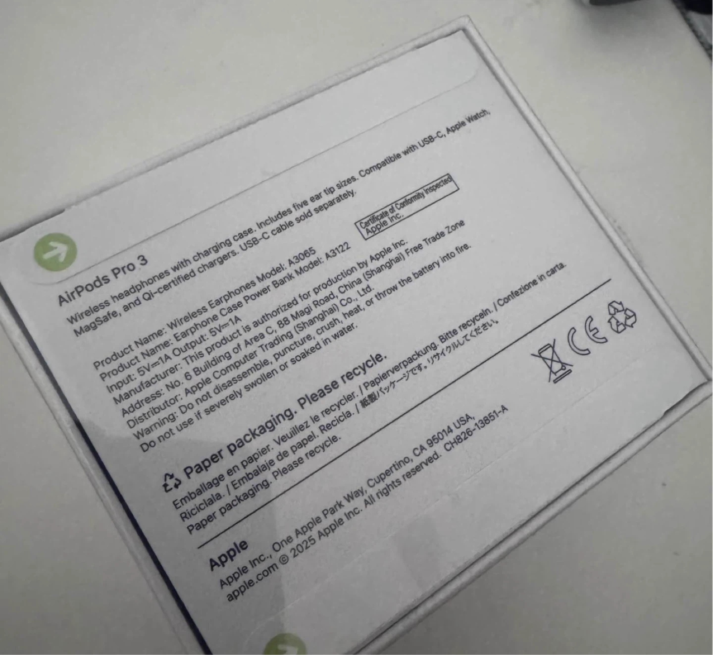 Apple AirPods Pro (3rd Generation) - photo 2