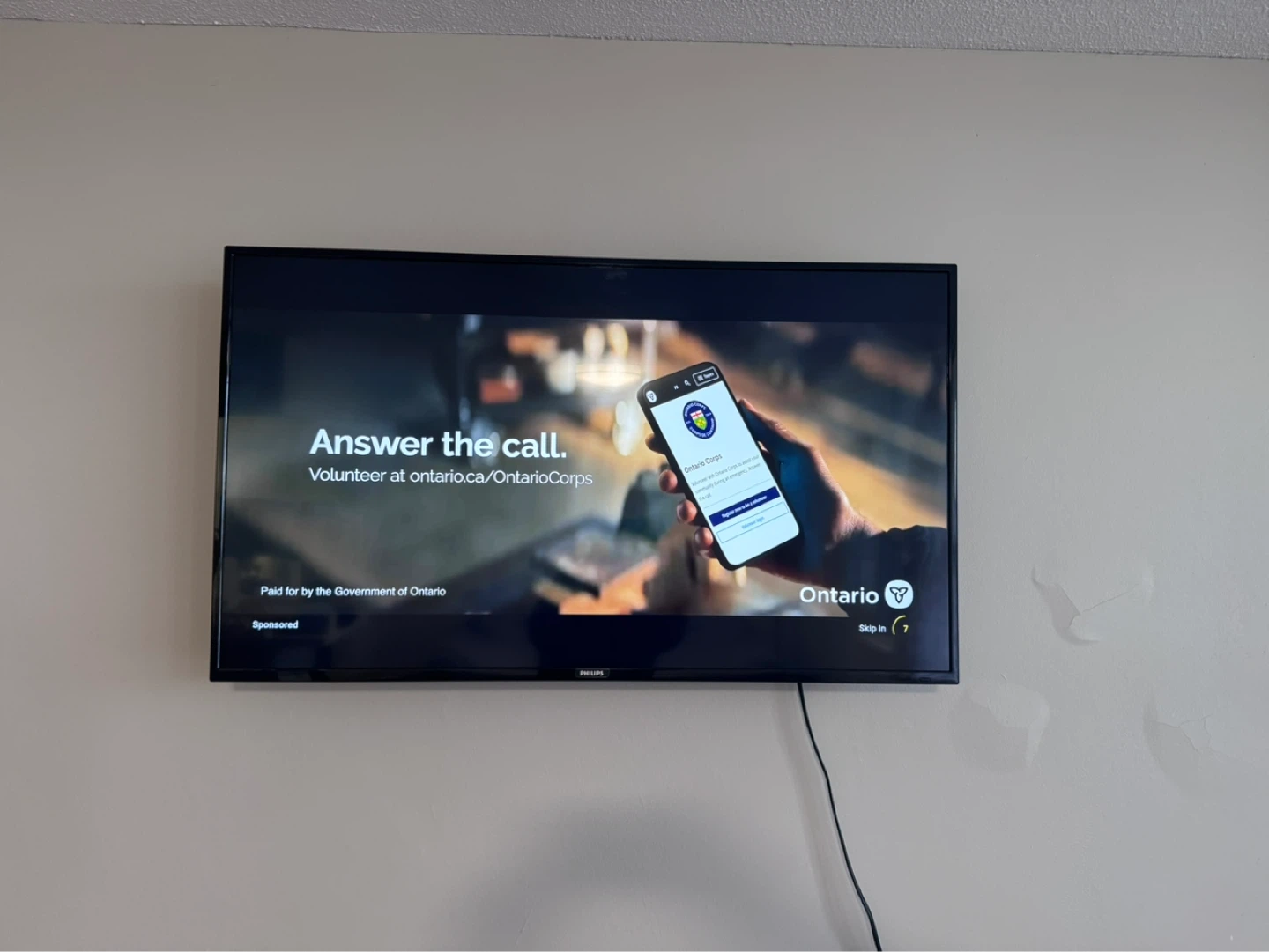 43 inches Philips Smart TV - photo 4