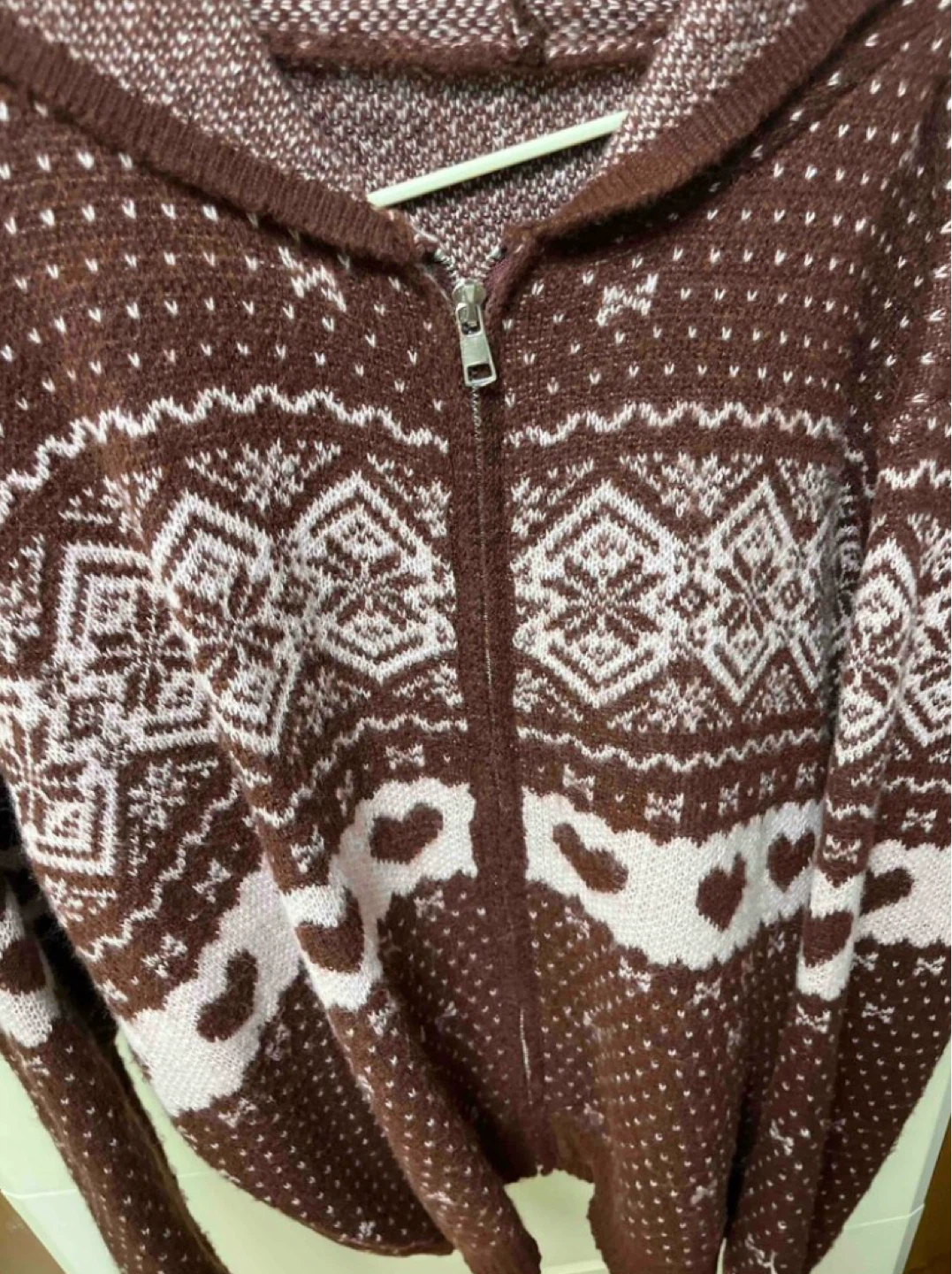 Neapolitan heart patterned zip up hoodie - photo 2