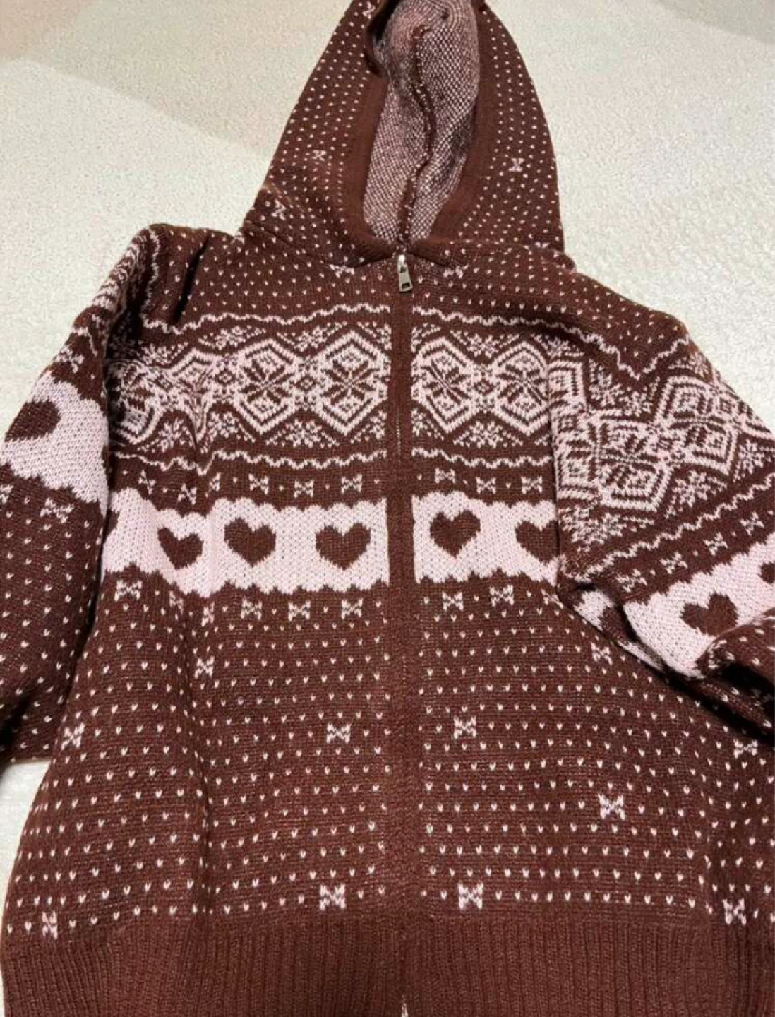 Neapolitan heart patterned zip up hoodie