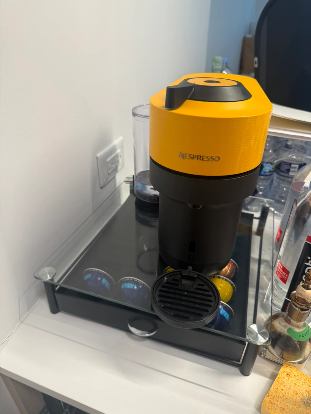 Nespresso VertuoPlus Coffee Machine & pod case