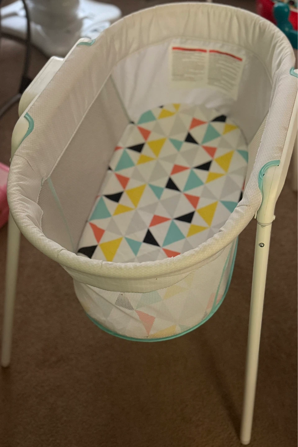Fisher-Price Infant Bassinet With Soothing Vibrations - photo 2
