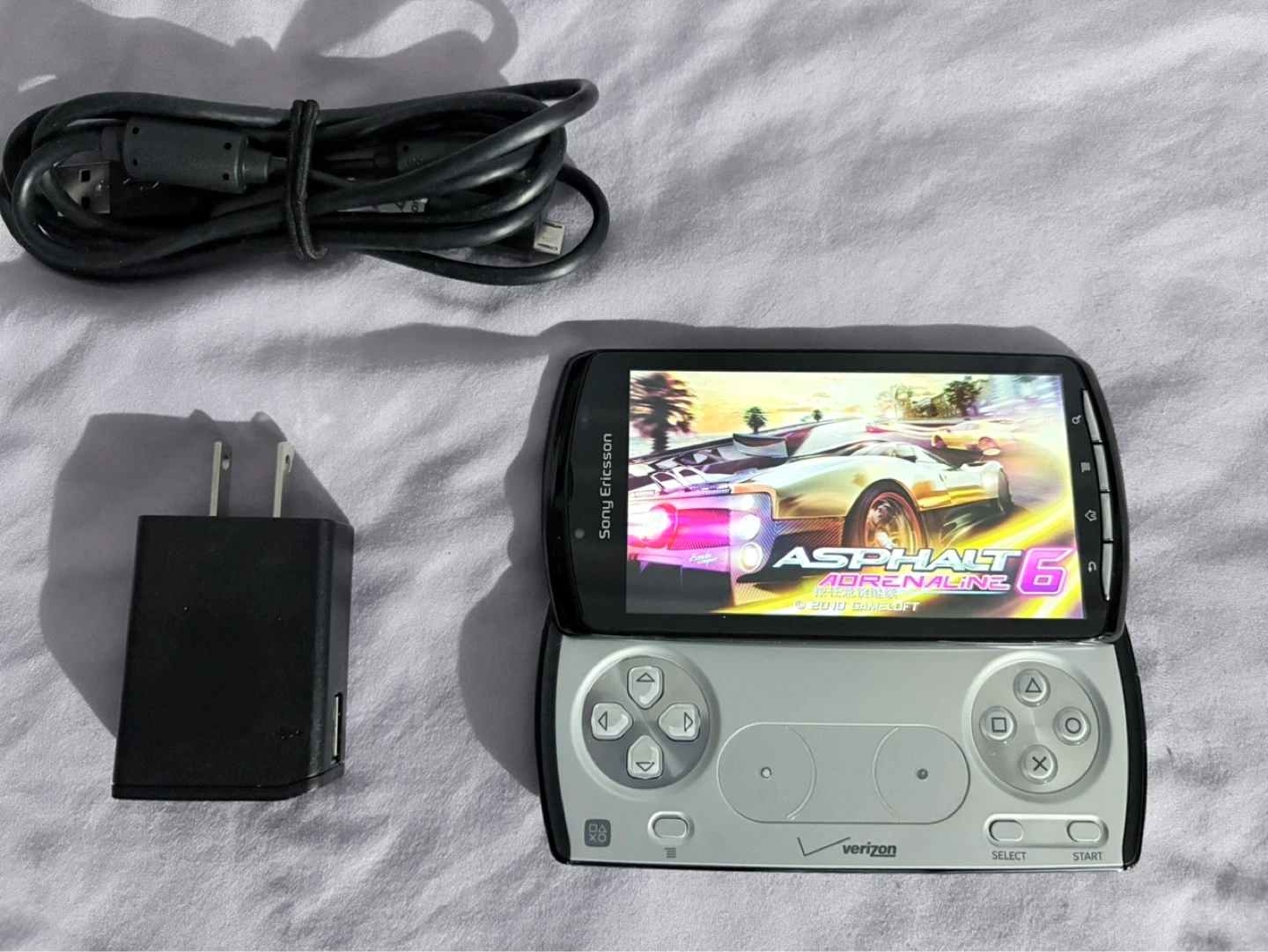 Sony Ericsson Xperia PLAY - Gaming Phone - photo 4