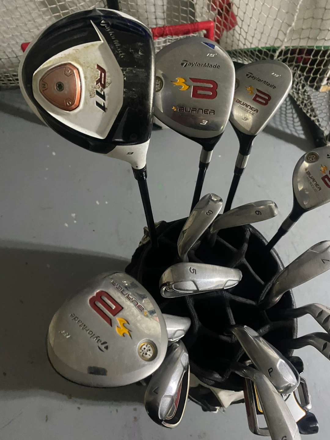 TaylorMade Golf Clubs and Bag Set - photo 2