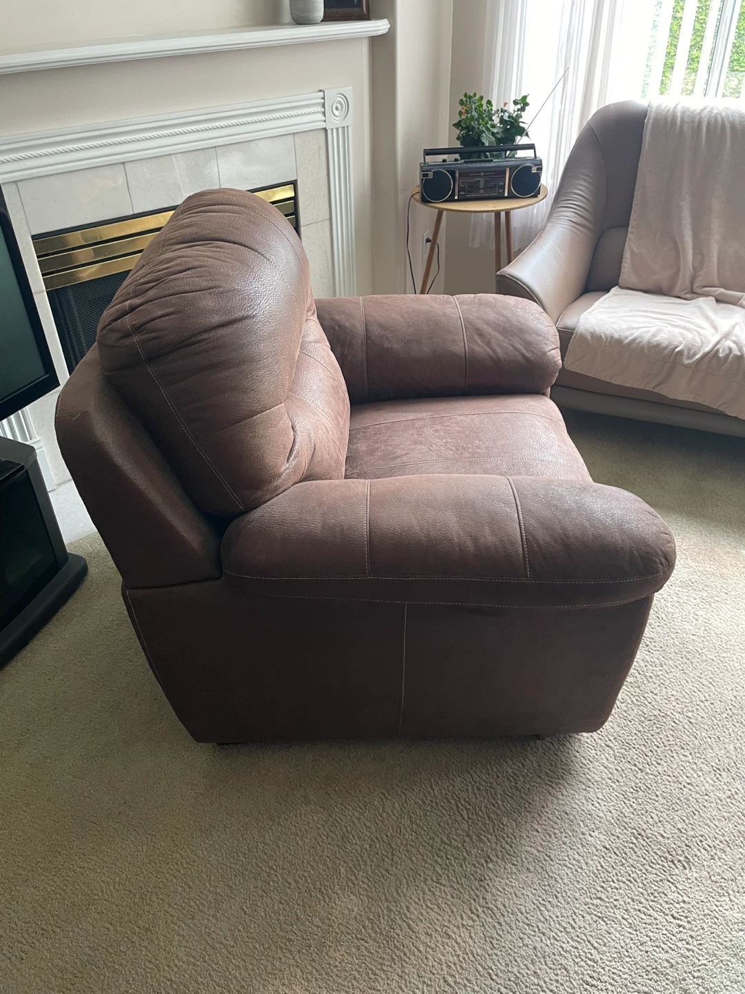 Brown Faux Leather Armchair - photo 2