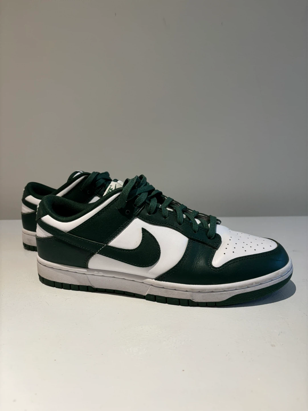 Nike Dunk Low Green White Sneakers