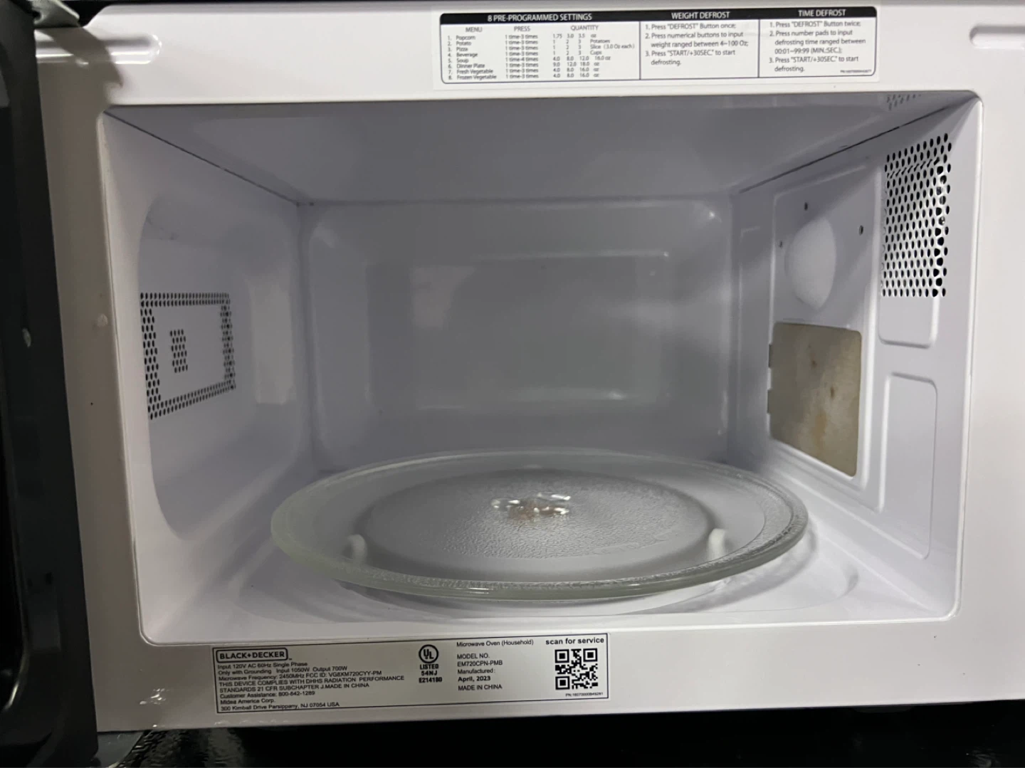 Black+Decker Stainless Steel Microwave - photo 4