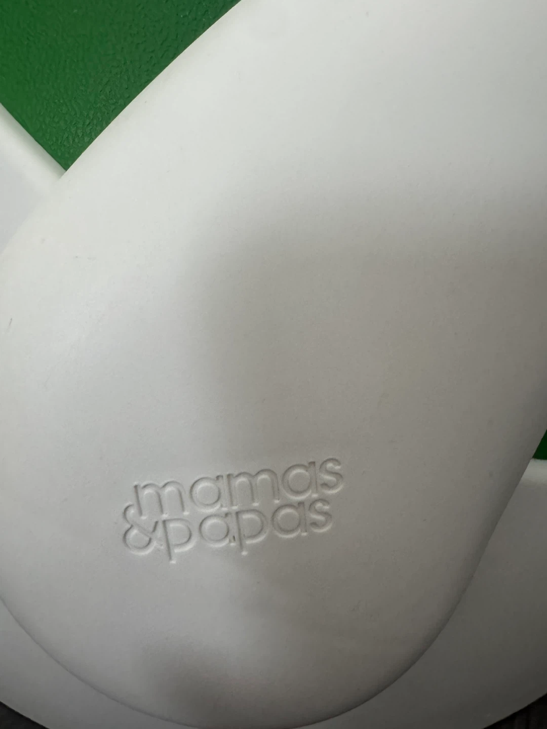 Like New Mamas & Papas Baby Snug with Tray for ages 3 months + - photo 3