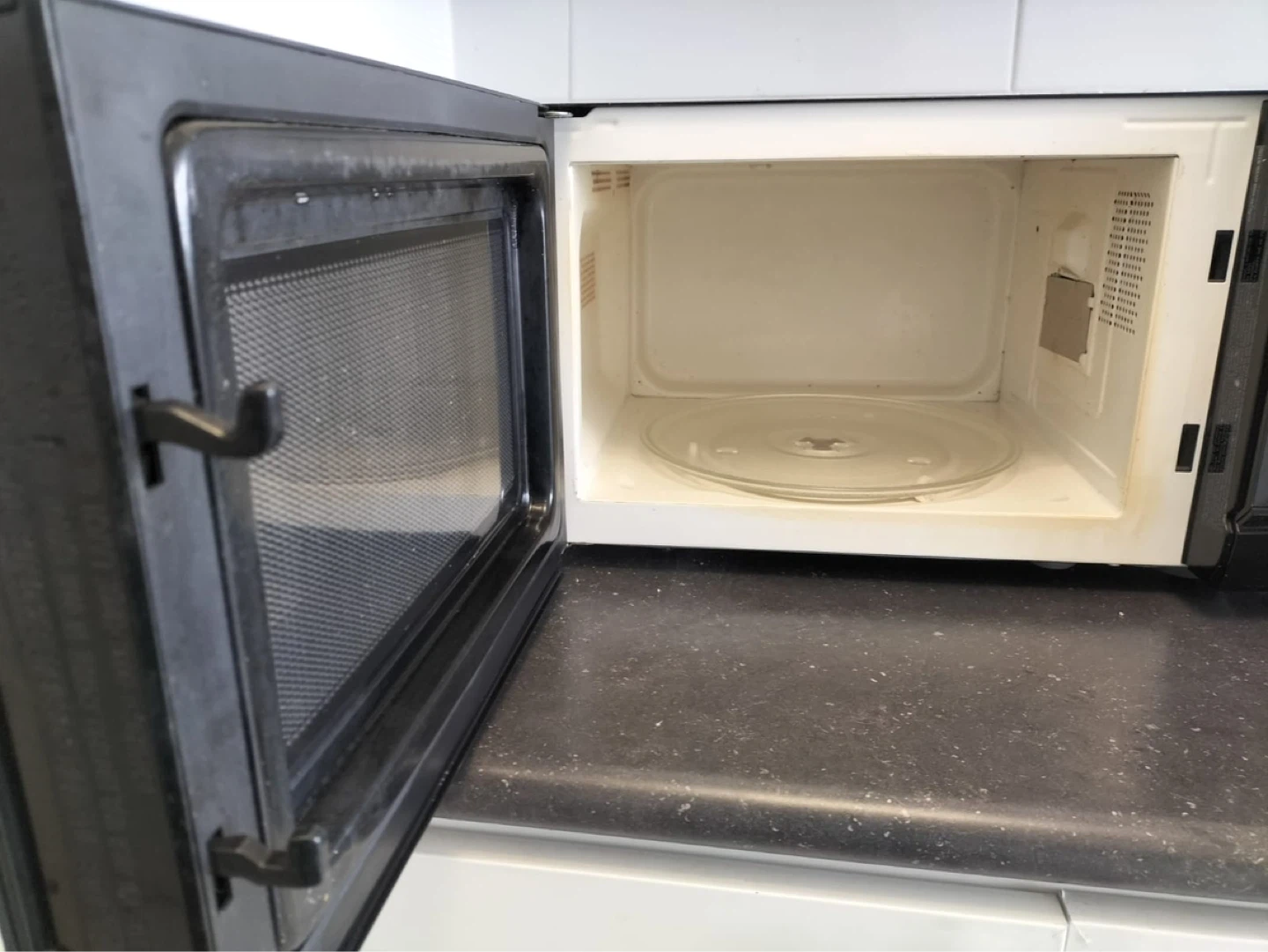 Salton Microwave - photo 4