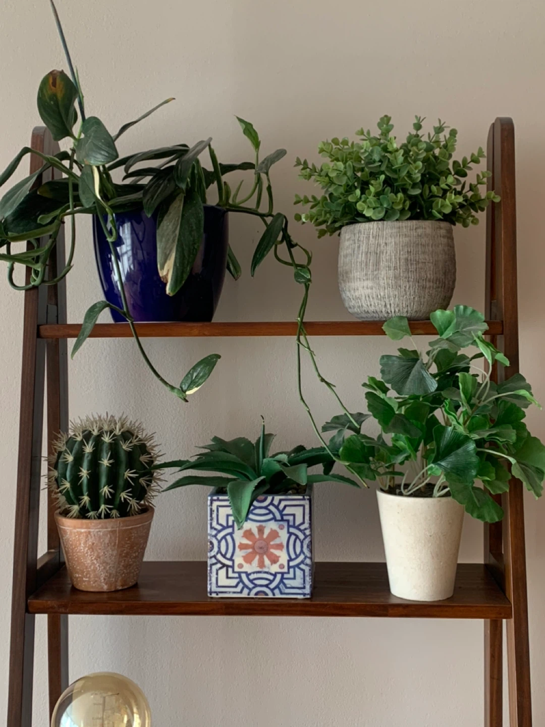 Artificial Plants in Decorative Pot / heavy duty pots
