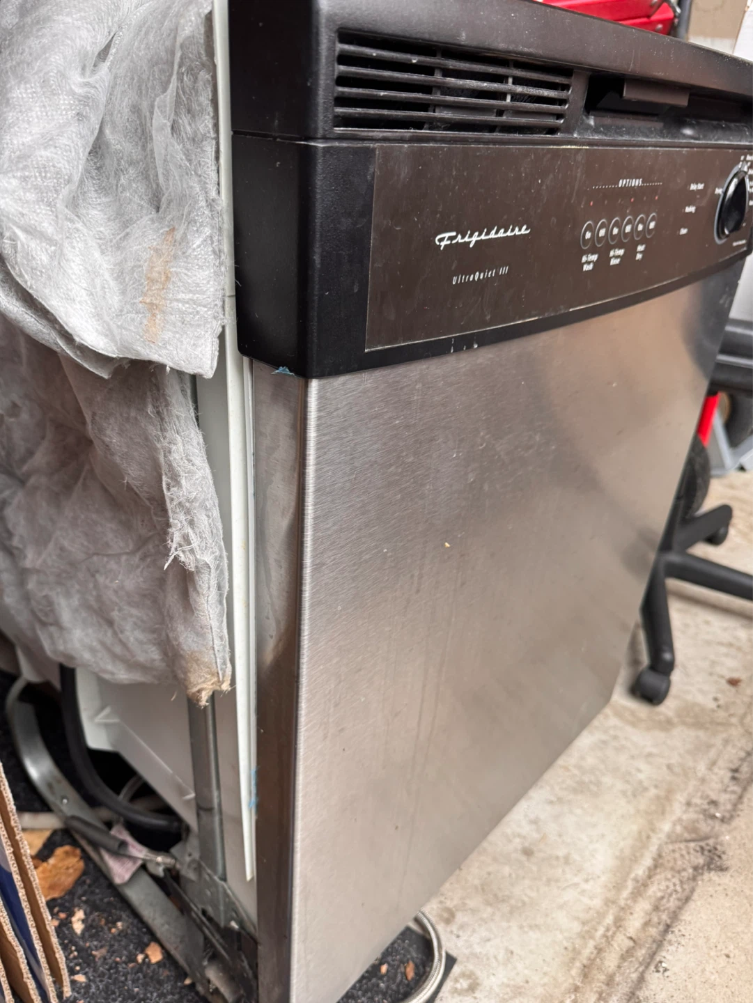 Frigidaire UltraQuiet III Dishwasher - photo 2