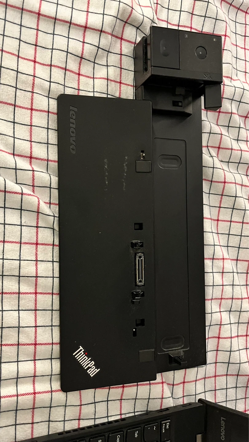 Lenovo Thinkpad T570 Laptop - photo 4
