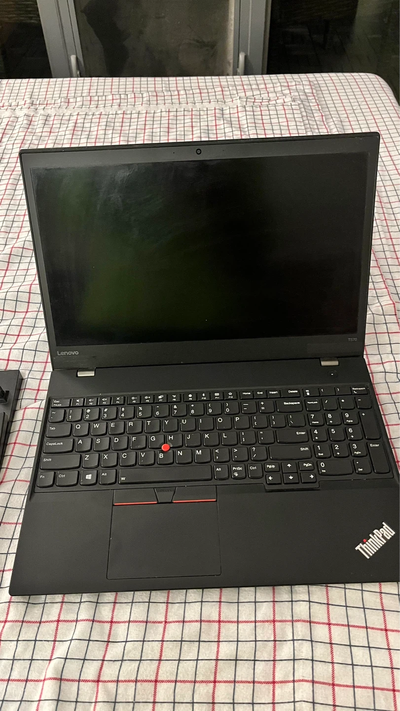 Lenovo Thinkpad T570 Laptop - photo 3