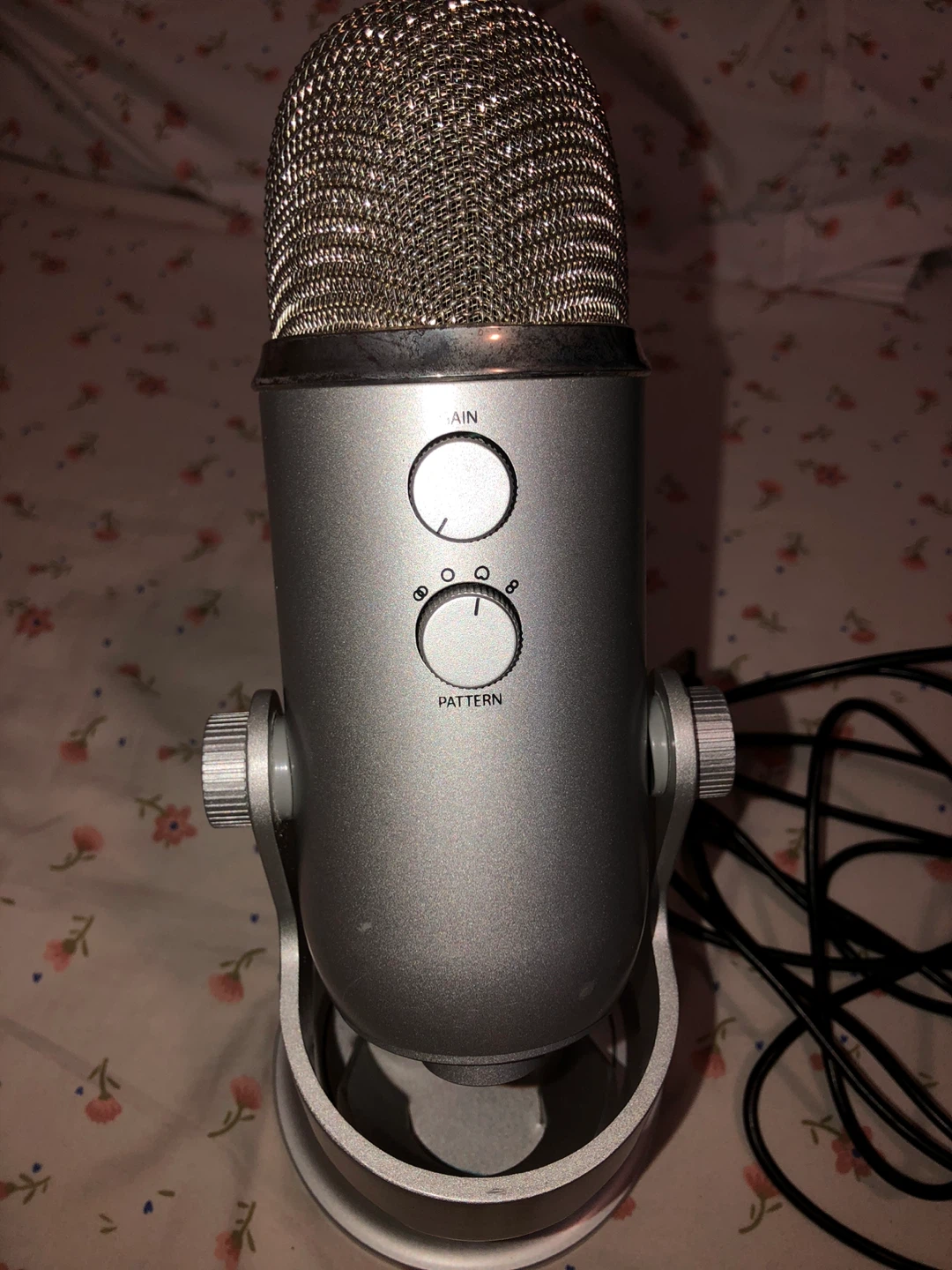Blue Yeti USB Microphone - photo 3