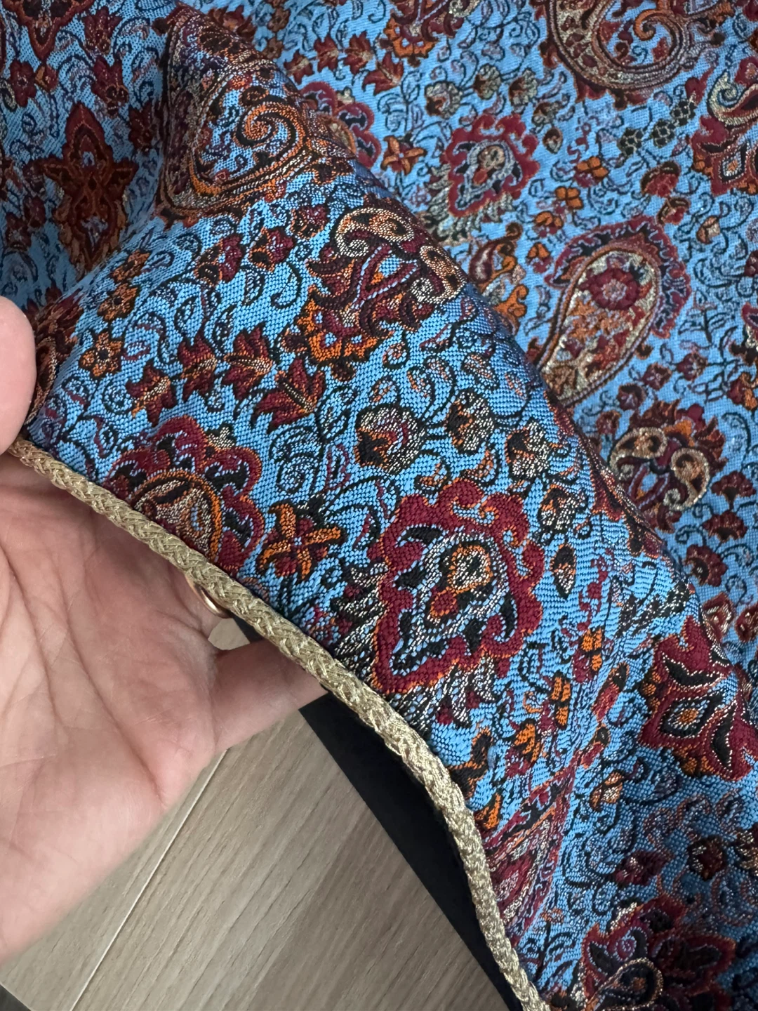 Paisley Pattern table runner or ottoman cover - photo 4