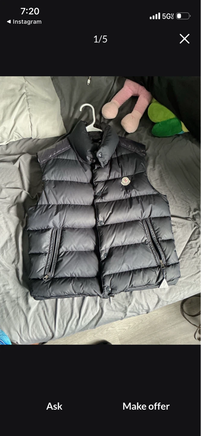 Moncler Puffer Vest - Navy
